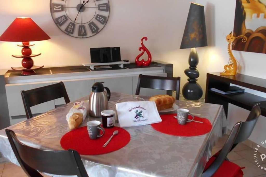 Apartment : 43m2, Classe 3*, Vue *